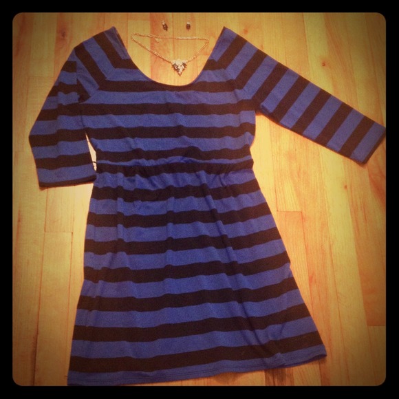 ⛔️sold ⛔️Blue striped dress