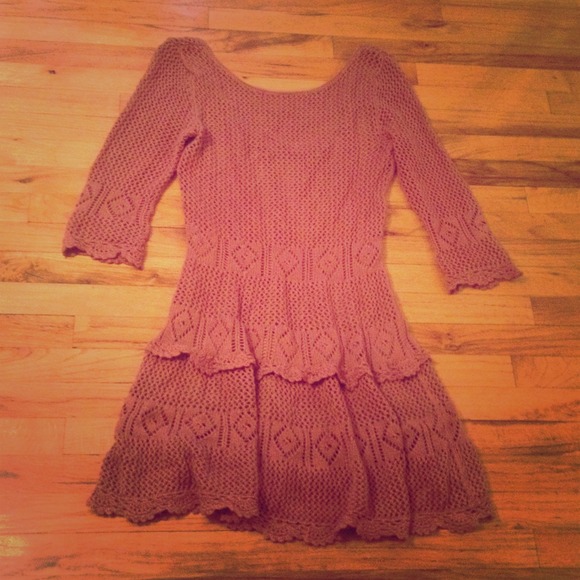 ⛔️sold in bundle⛔️ Vs moda low back knit dress