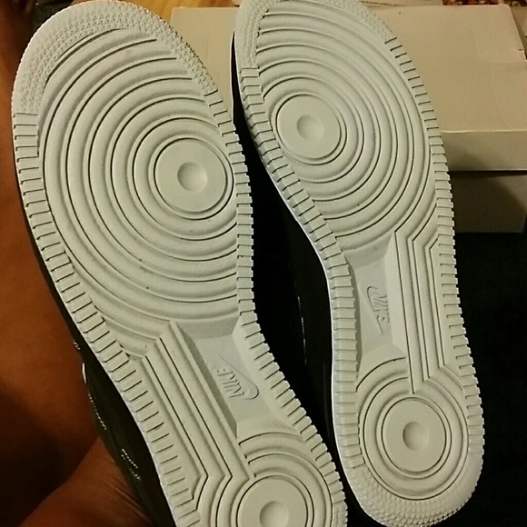 SOLD - Picture 2 of 4