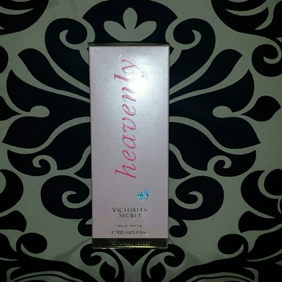 Victoria's Secret Heavenly Perfume - Never Opened
