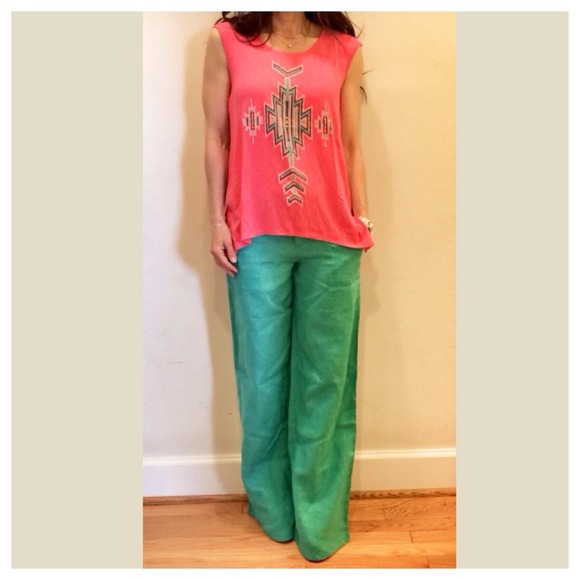 Aztec top HOST PICK CLEARANCE SALE 10.00 - Picture 4 of 4