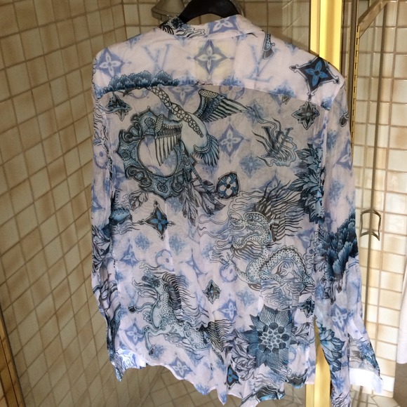 LV Runway shirt from Scott Campbell tattoo artist - Picture 3 of 4