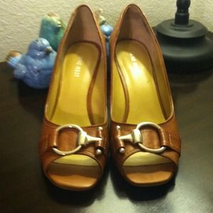 Nine West upper leather wedges