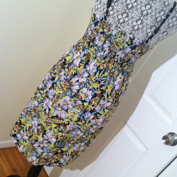 Floral hi-low sundress - Picture 2 of 4