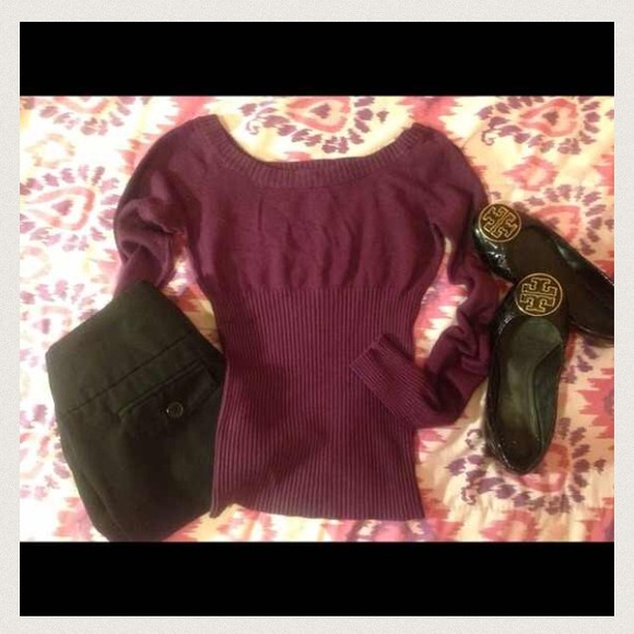 🔴🔴SOLD🔴🔴Plum long sleeve shirt