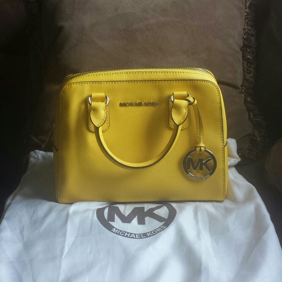 ?Sold??Michael Kors  saffiano leather satchel