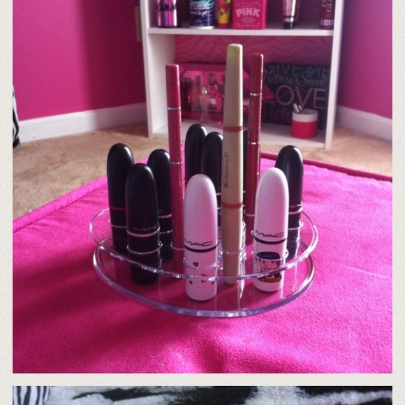 Lipstick holder