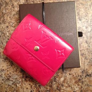 Authentic Louis Vuitton Elise Wallet