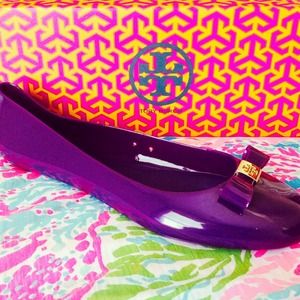 Tory burch flats size 9