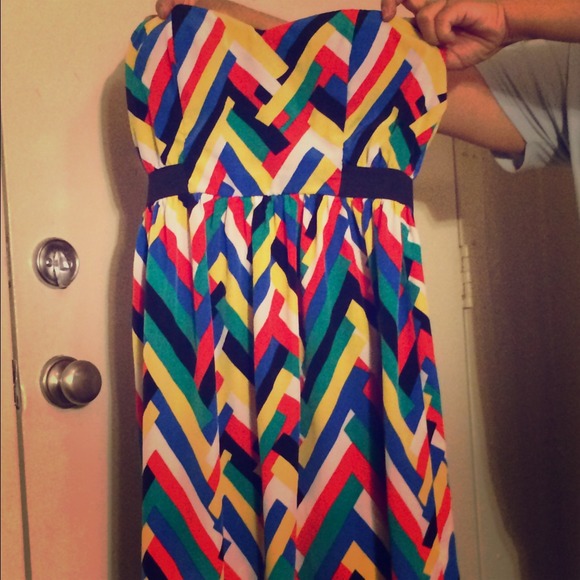 SOLD ON VINTED Beautiful dress with open back