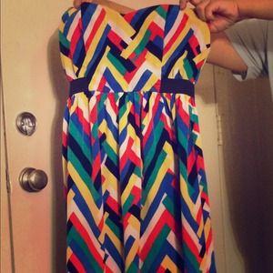 SOLD ON VINTED Beautiful dress with open back