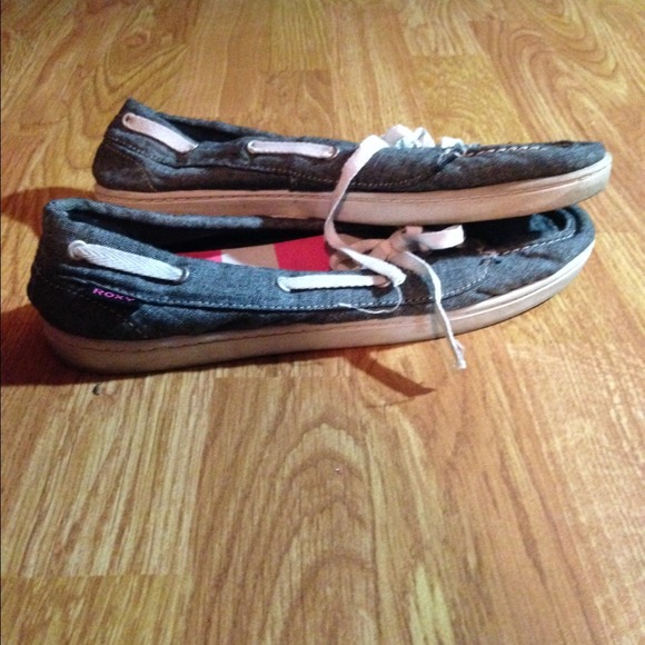 grey Roxy flats - Picture 2 of 3