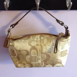 *REDUCED FROM $87 to $75!!* Coach handbag
