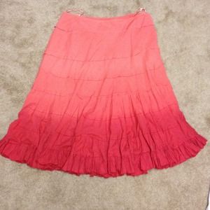 Full skirt, ombré color? Size XL