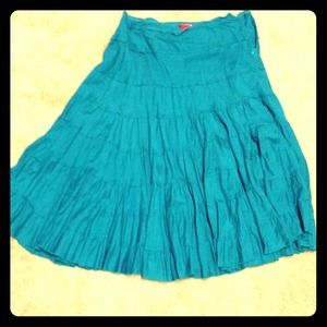 Turquoise Blue full cotton skirts, Size L. Cute!