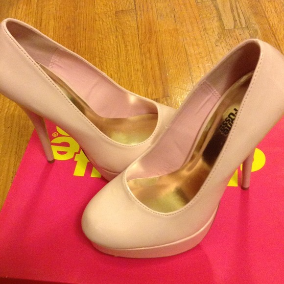 Baby pink pumps - Picture 2 of 4