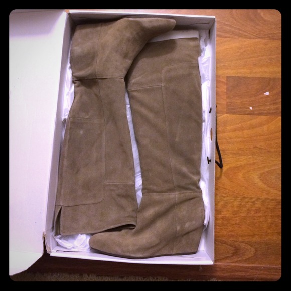 Nine West Knee high suede boots - Picture 1 of 4
