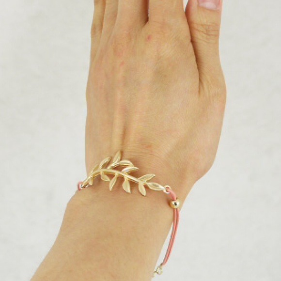 3 for 15🎀Peach/pink matte gold leaf bracelet - Picture 2 of 4