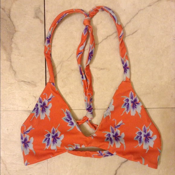 Vintage aloha // yelepa top