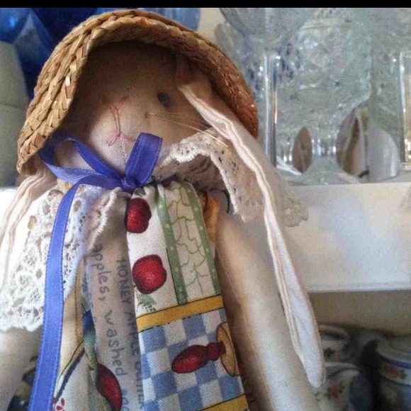 bunny plastic bag holder.