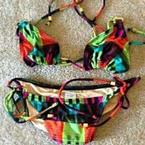 RESERVED##Cyn & luca adorable bikini never worn