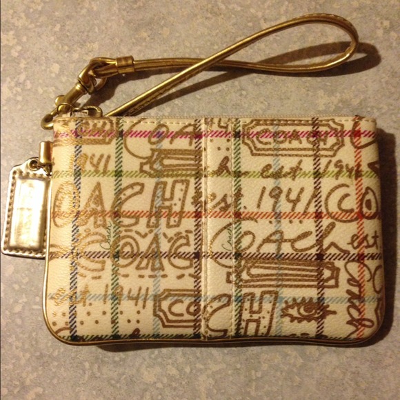 Authentic Coach Wristlet - perfect condition