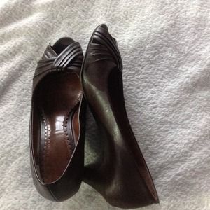 Brown peep-toe heels