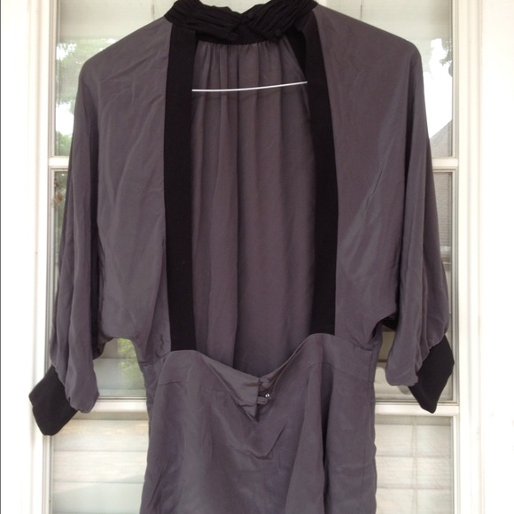 🎉HOST PICK!🎈Black Halo Top - Picture 2 of 4