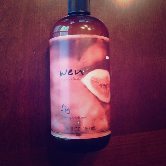 Wen by Chaz Dean hair cleanser