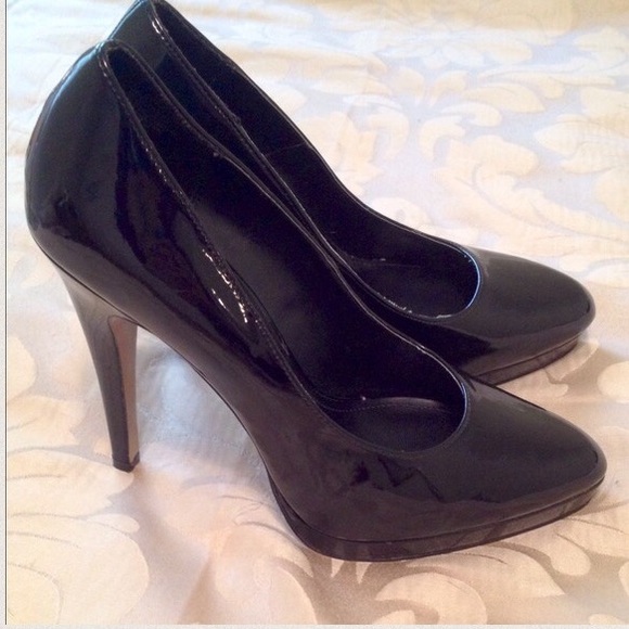 Elle Shoes - Classic Black Stilettos Heels