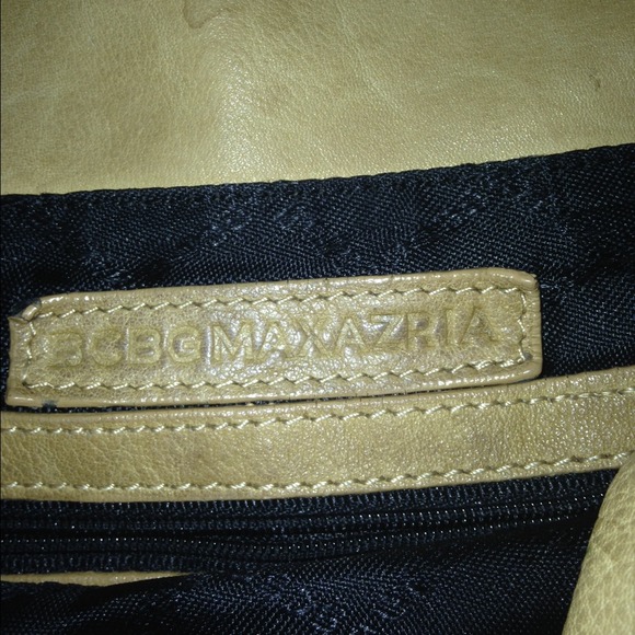 BCBG VERY MUCH PRELOVED SOFT LEATHER HOBO! - Picture 2 of 4