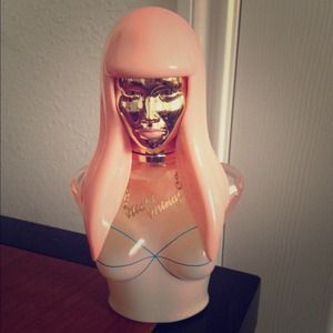 Nicki Minaj Perfume!