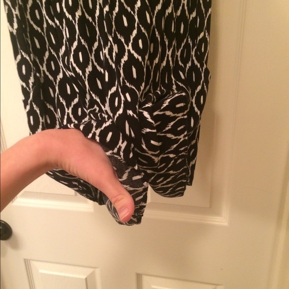 Romper - Picture 2 of 3