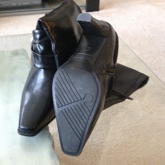 Boots - Picture 2 of 2