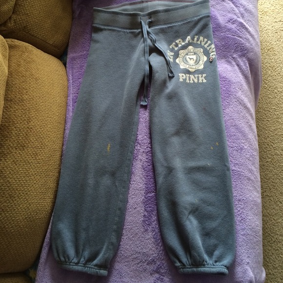 VS sweat capris