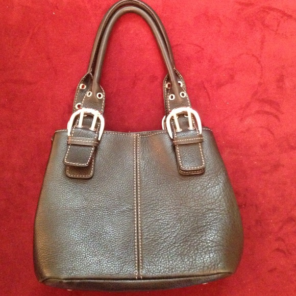 💕☀️⤵️👜💯Tignanello Italian Leather  Handbag
