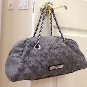 BCBG chain link purse-LIKE NEW!!