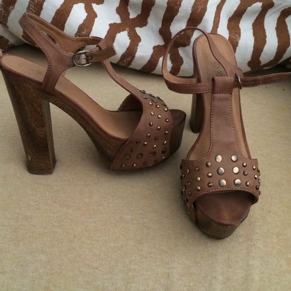 Cathy Jean heels