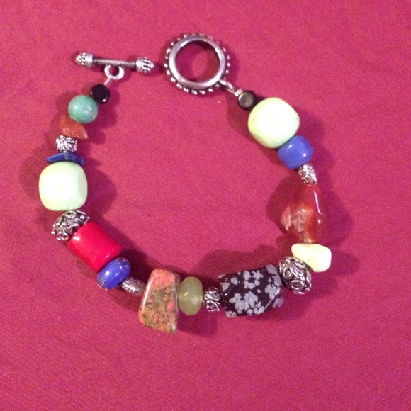 Beaded charm bracelet