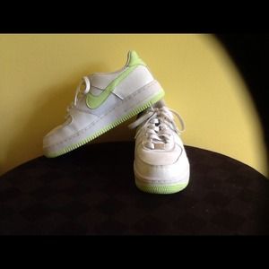 Nike Air Tennis Shoe