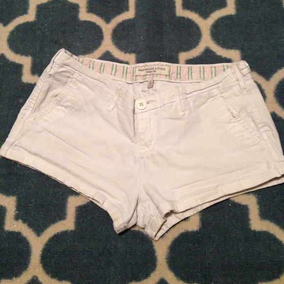Abercrombie white shorts