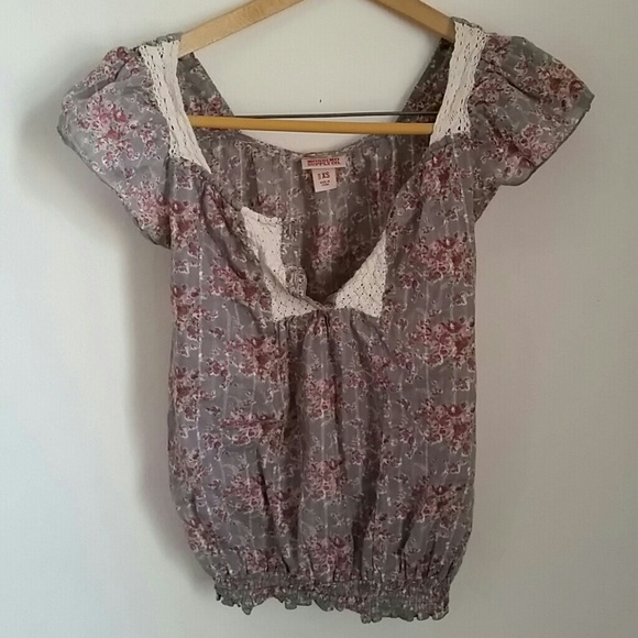 Cap - sleeved top - Picture 1 of 2