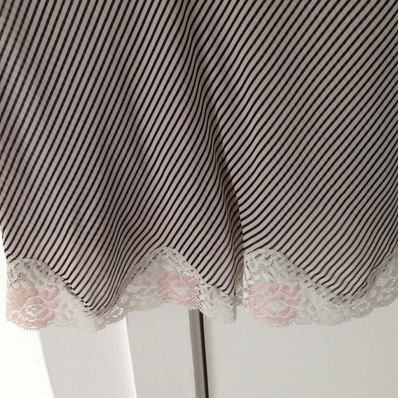 Trina Turk lace camisole - Picture 3 of 3