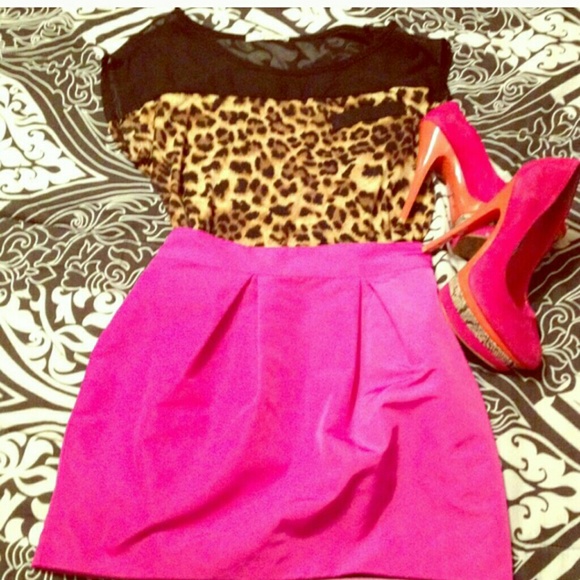 Armani Exchange fully lined pink skirt - Picture 4 of 4
