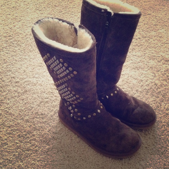 *Reduced*Unique Uggs!