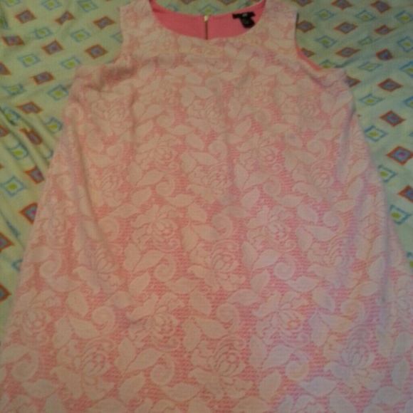 ✳️NWOT Pink and lace H&M dress✳️