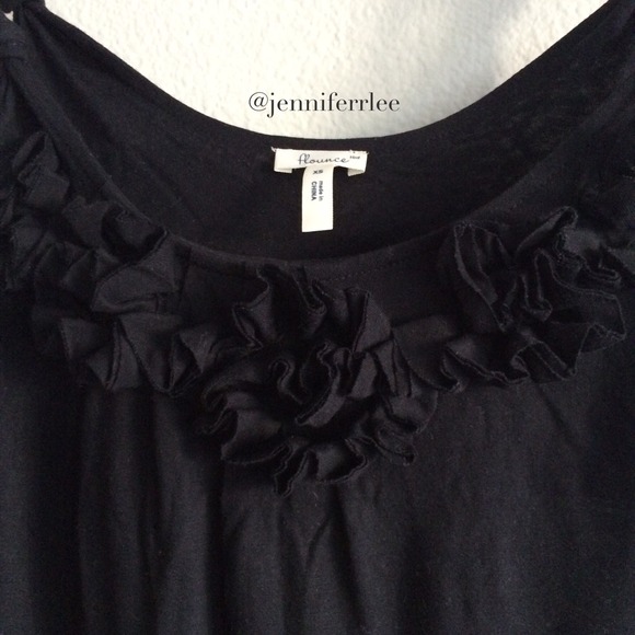 🎉2x HP🎉Flowerly Ruffle Tank - Picture 3 of 3