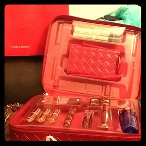 Estee Lauder Deluxe