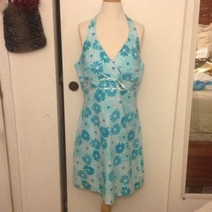 Beautiful halter dress  size Medium