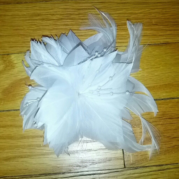 Floral and Feather Hair Clip